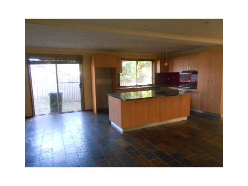 41 EUCALYPTUS PLACE, Meadow Heights VIC 3048