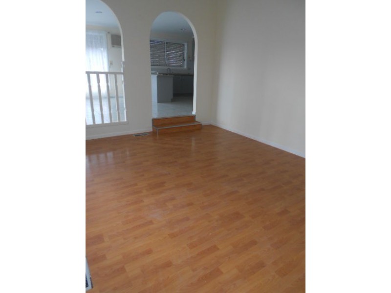 41 ASHLEIGH CRESCENT, Meadow Heights VIC 3048