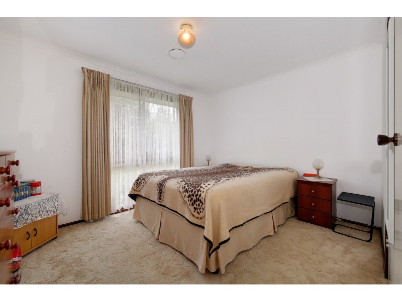 9 BUCHAN STREET, Meadow Heights VIC 3048