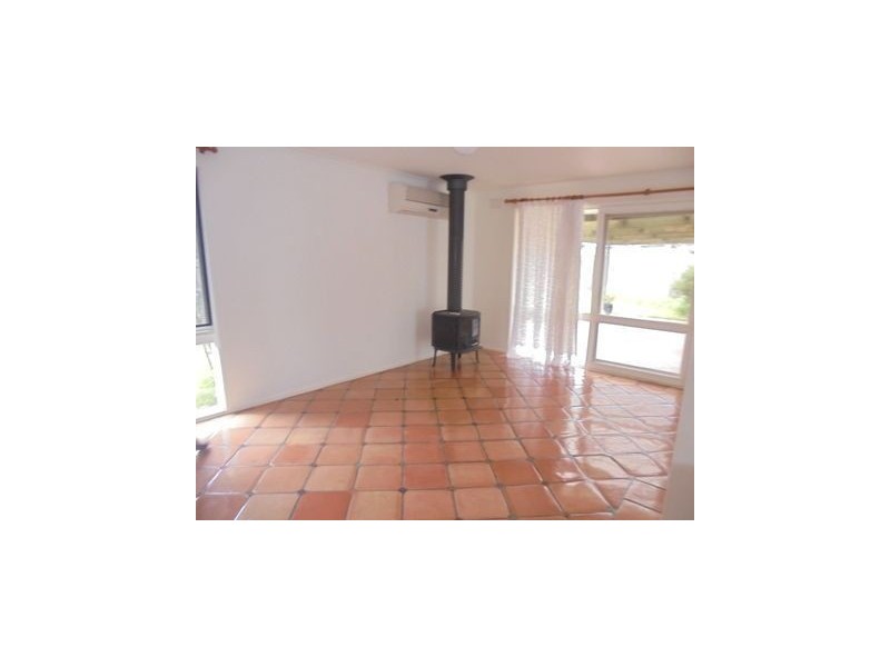 9 ELLAM COURT, Meadow Heights VIC 3048