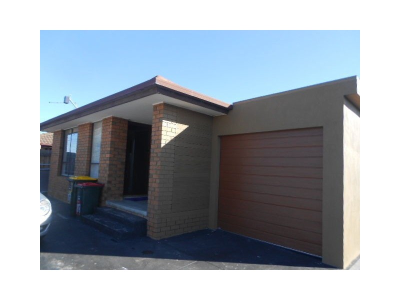 1/1417 PASCOE VALE ROAD, Meadow Heights VIC 3048