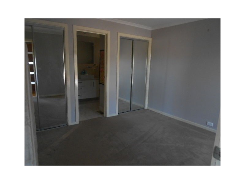 1/1417 PASCOE VALE ROAD, Meadow Heights VIC 3048