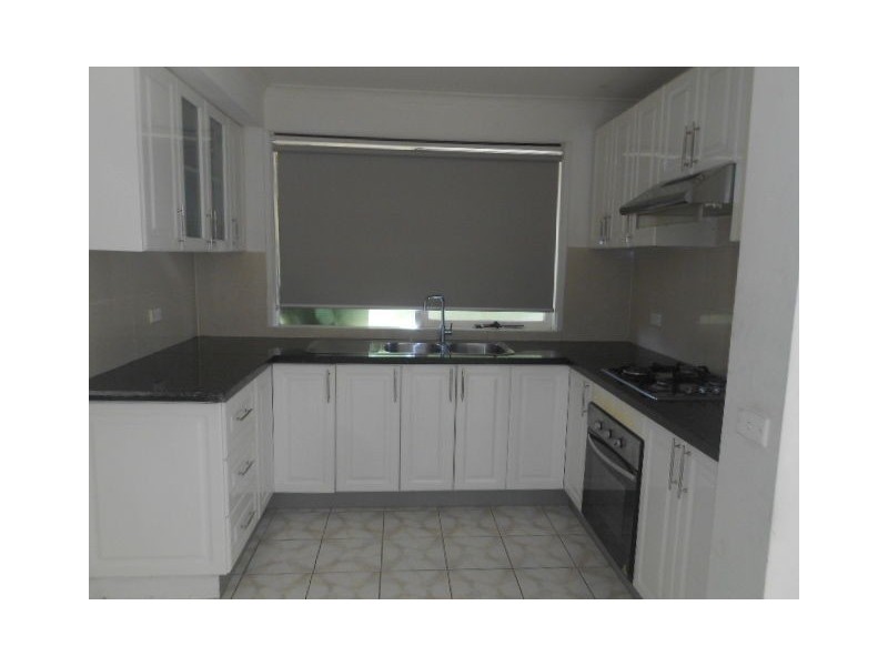 2 MUNRO COURT, Meadow Heights VIC 3048