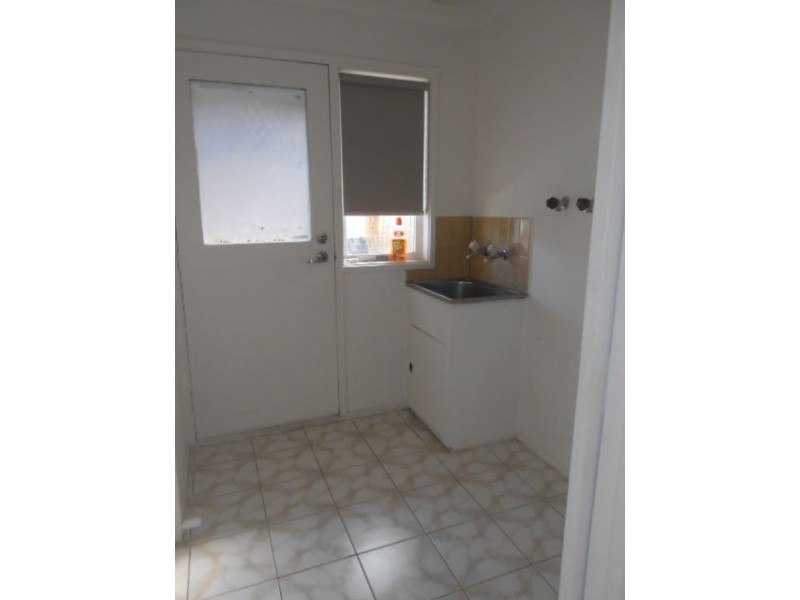 2 MUNRO COURT, Meadow Heights VIC 3048