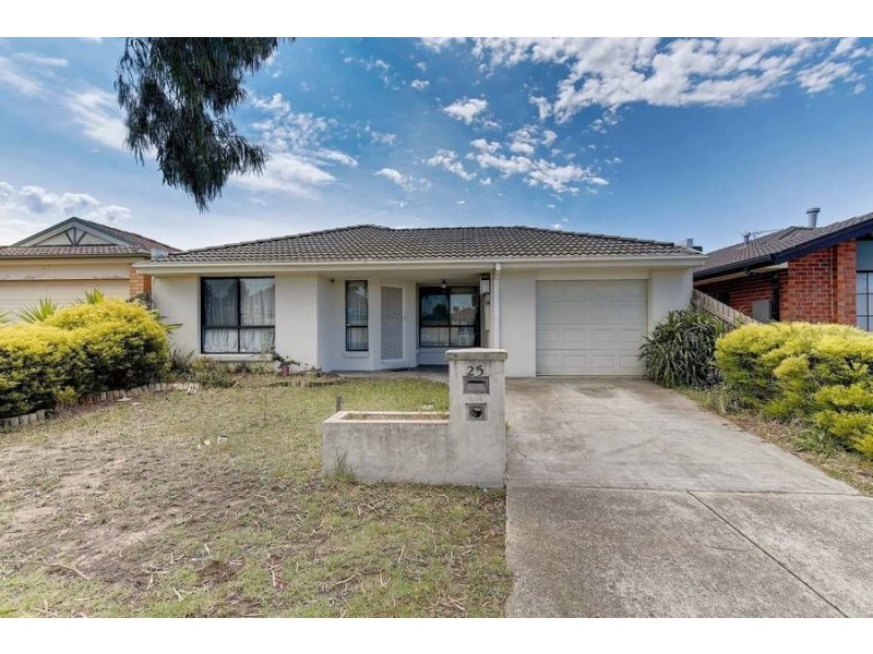 25 SHORTRIDGE CIRCUIT, Roxburgh Park VIC 3064