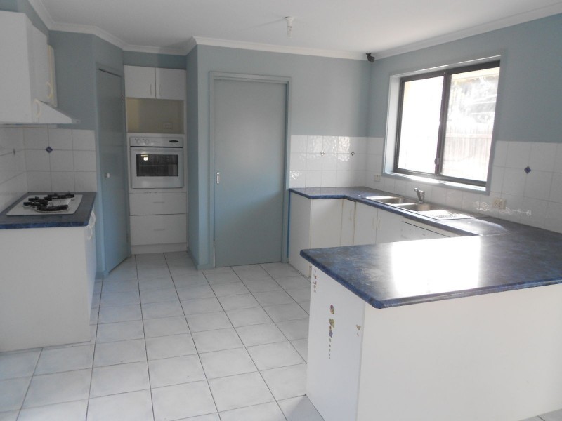 25 SHORTRIDGE CIRCUIT, Roxburgh Park VIC 3064