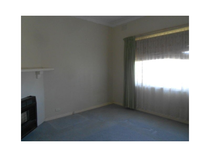 2 TUCKER STREET, Fawkner VIC 3060