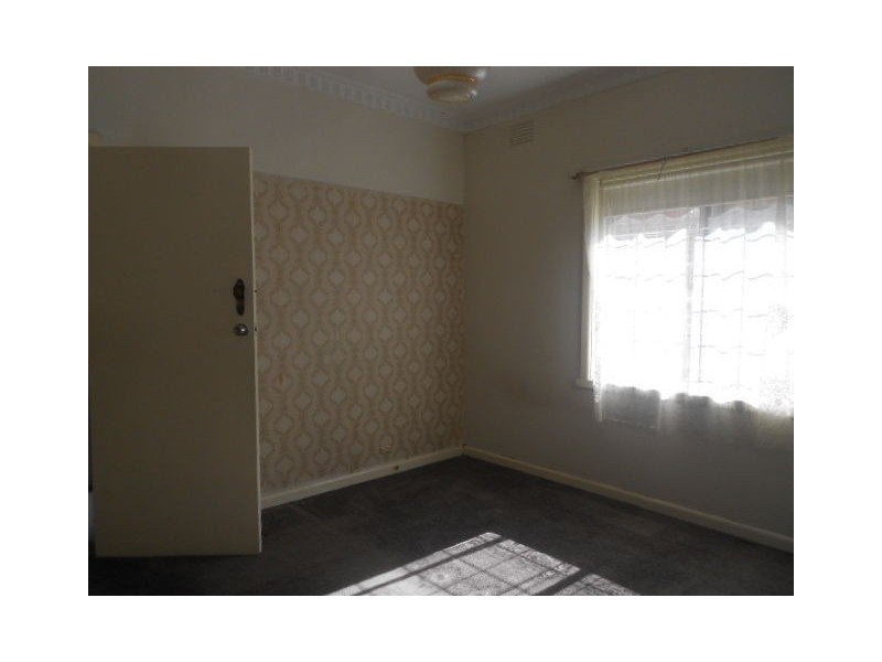 2 TUCKER STREET, Fawkner VIC 3060