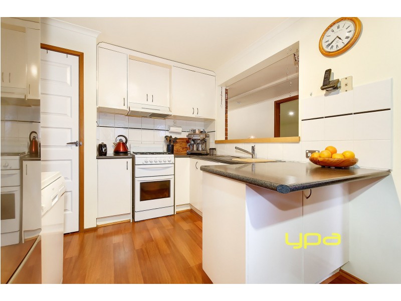 1 KANOOKA GROVE, Meadow Heights VIC 3048