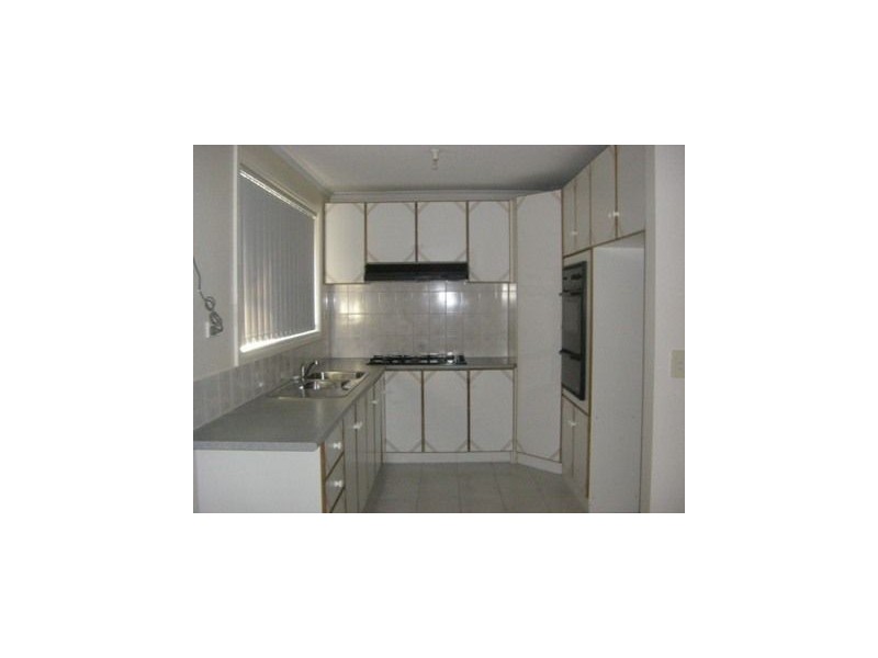 15 SIMPSON COURT, Meadow Heights VIC 3048