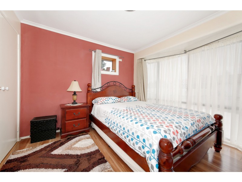 18 THEMEDA COURT, Meadow Heights VIC 3048