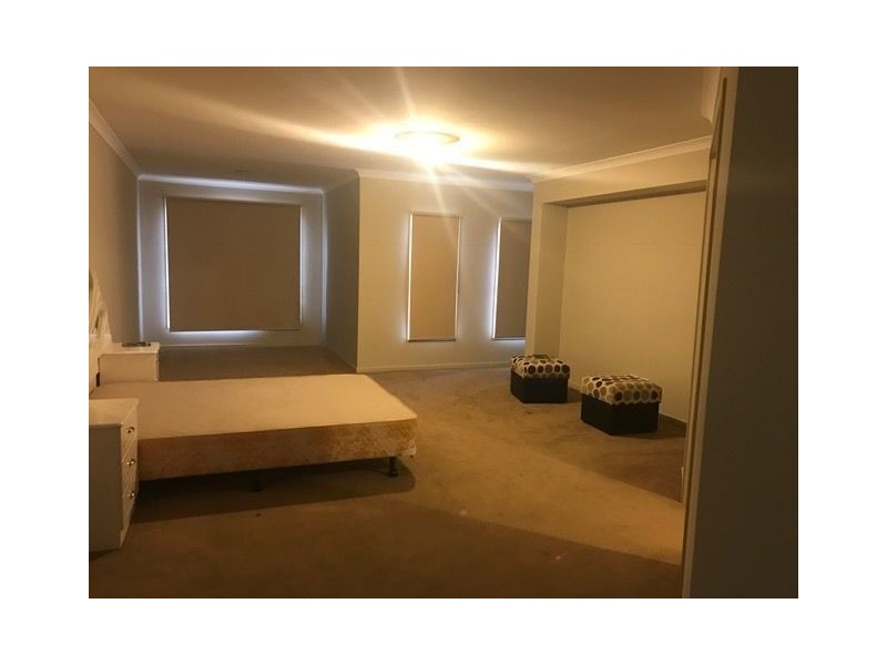 44 CLAREMONT STREET, Craigieburn VIC 3064