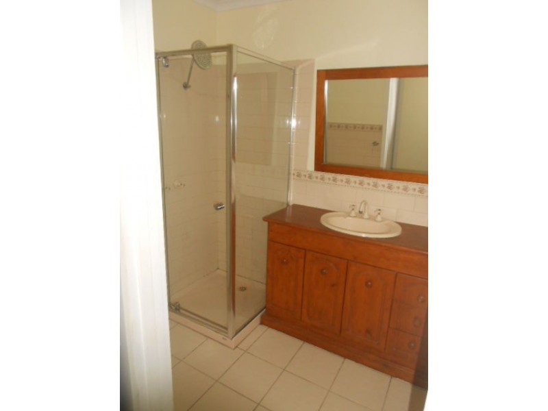 46 FLYNN CRESCENT, Coolaroo VIC 3048