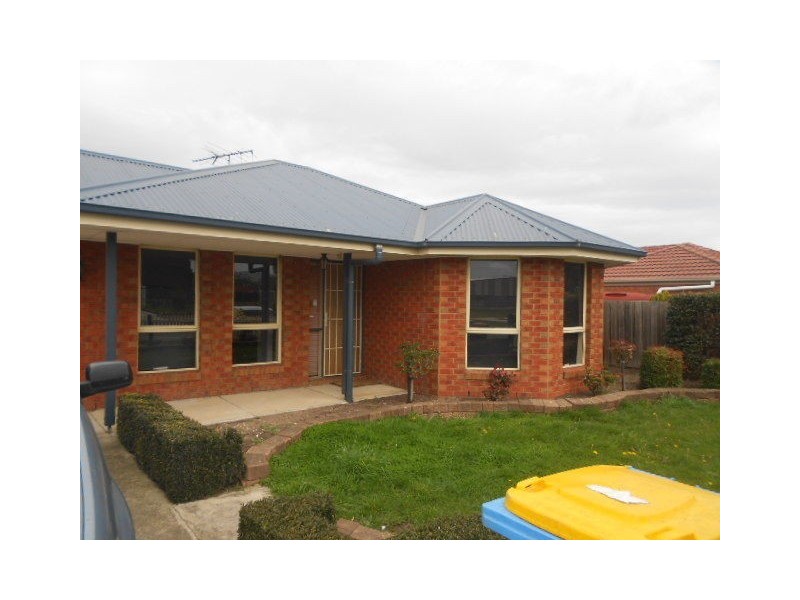 99 DUKE STREET, Wallan VIC 3756