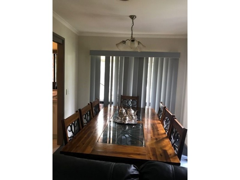 121 LIGHTWOOD CRESCENT, Meadow Heights VIC 3048