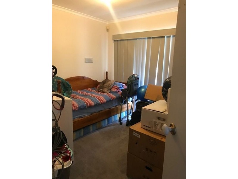 121 LIGHTWOOD CRESCENT, Meadow Heights VIC 3048