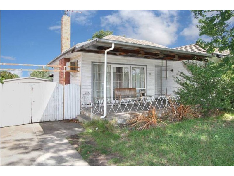 43 Melbourne Avenue, Glenroy VIC 3046