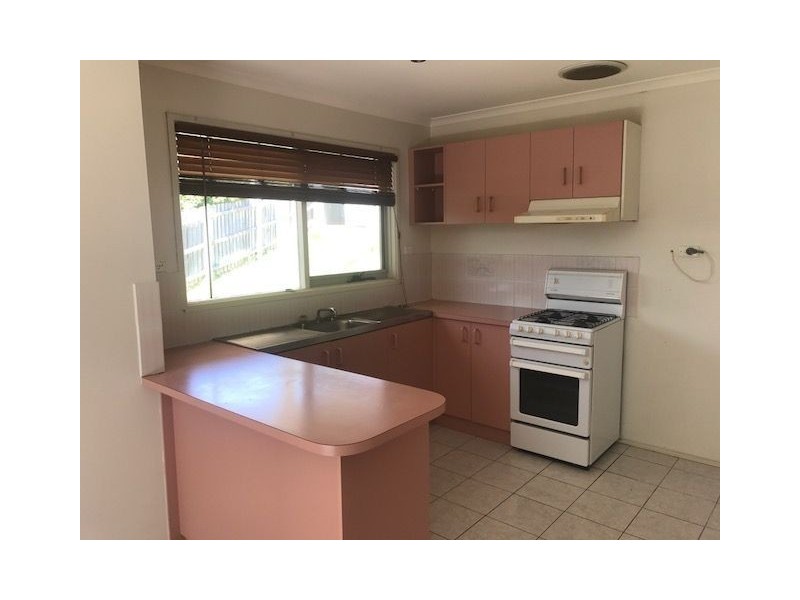 58 CASSINIA CRESCENT, Meadow Heights VIC 3048