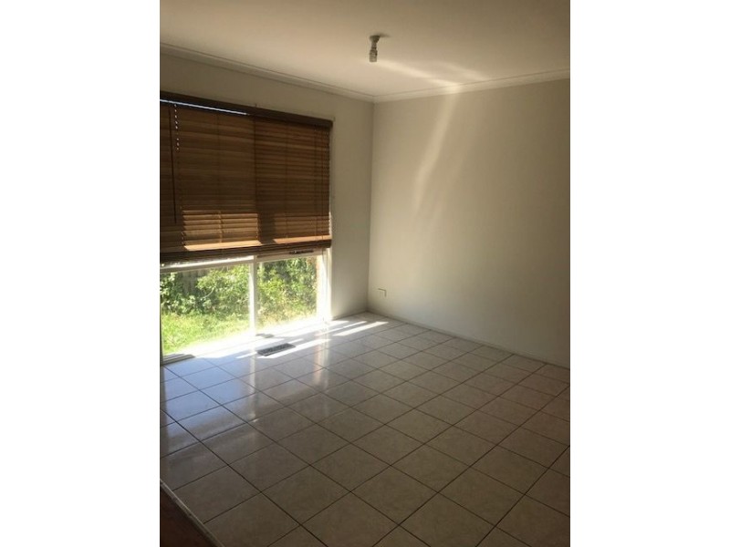 58 CASSINIA CRESCENT, Meadow Heights VIC 3048