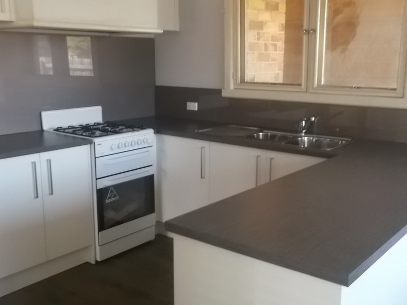 27 Craigieburn Road, Craigieburn VIC 3064