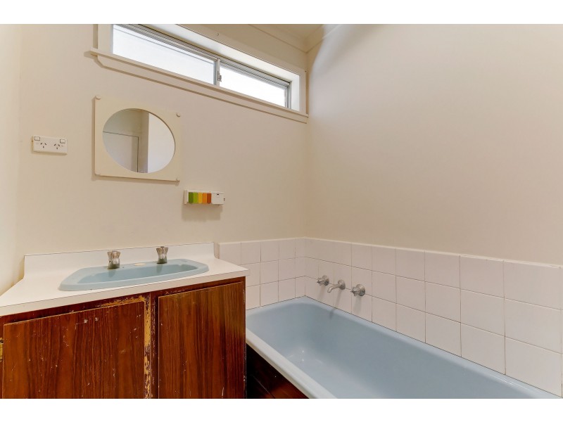 1 Pearson Crescent, Coolaroo VIC 3048