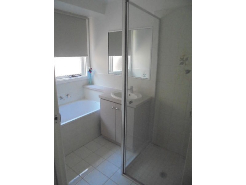 1/11 MITTA MITTA WAY, Meadow Heights VIC 3048