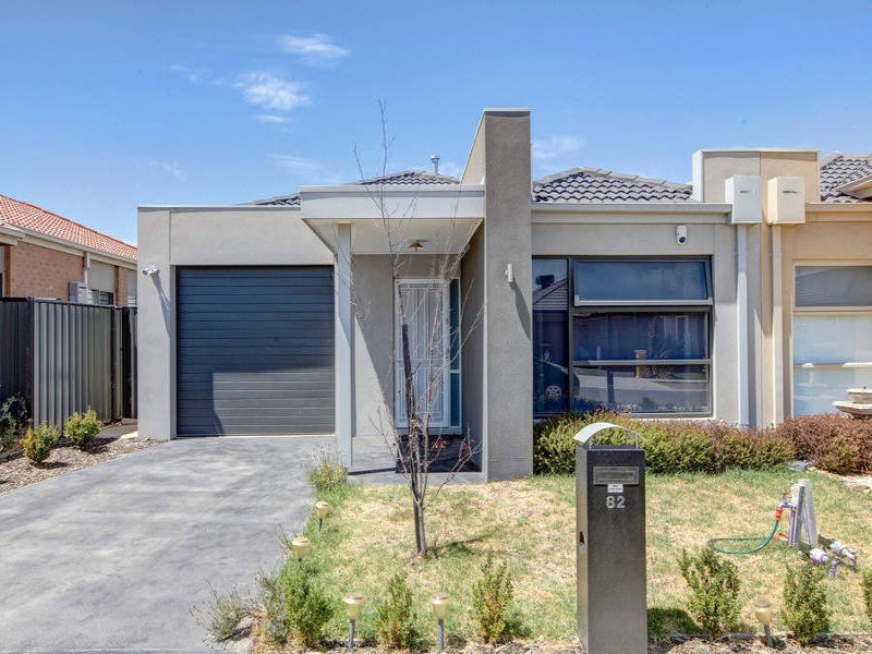 82 Thoresby Circuit, Craigieburn VIC 3064