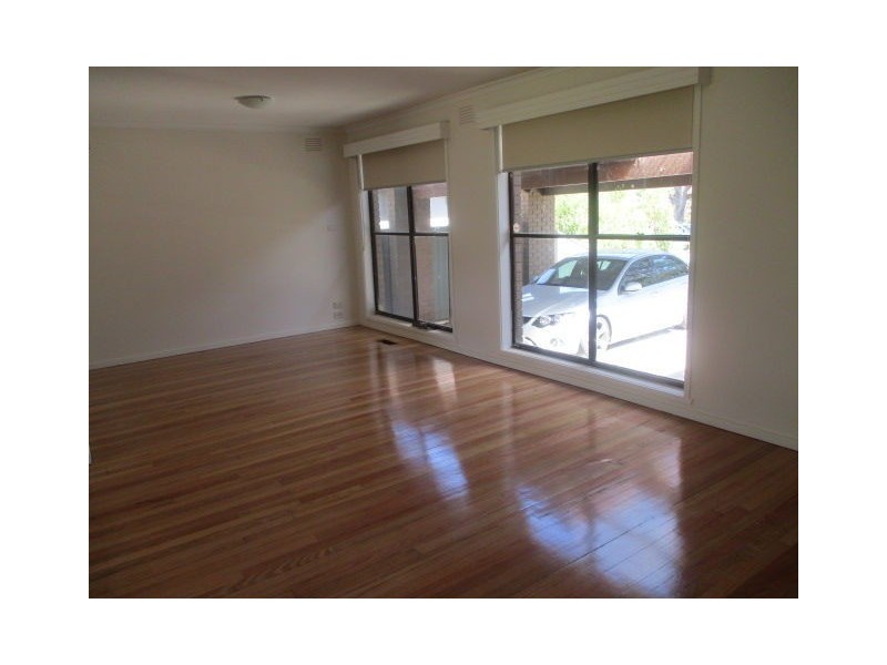 4 Tracey Street, Tullamarine VIC 3043