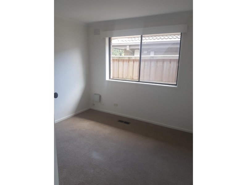 4 Tracey Street, Tullamarine VIC 3043