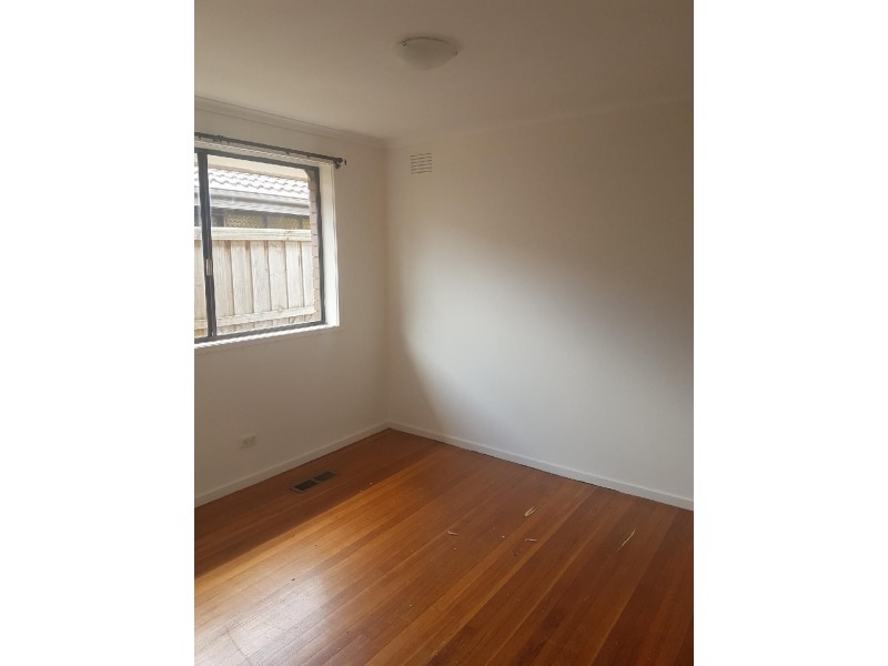 4 Tracey Street, Tullamarine VIC 3043