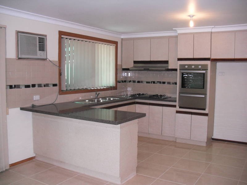 4 Baker Court, Meadow Heights VIC 3048