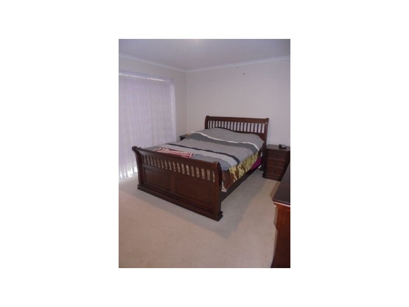 30 Thames Way, Roxburgh Park VIC 3064