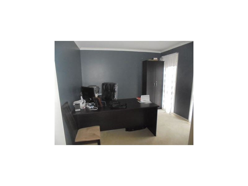 30 Thames Way, Roxburgh Park VIC 3064