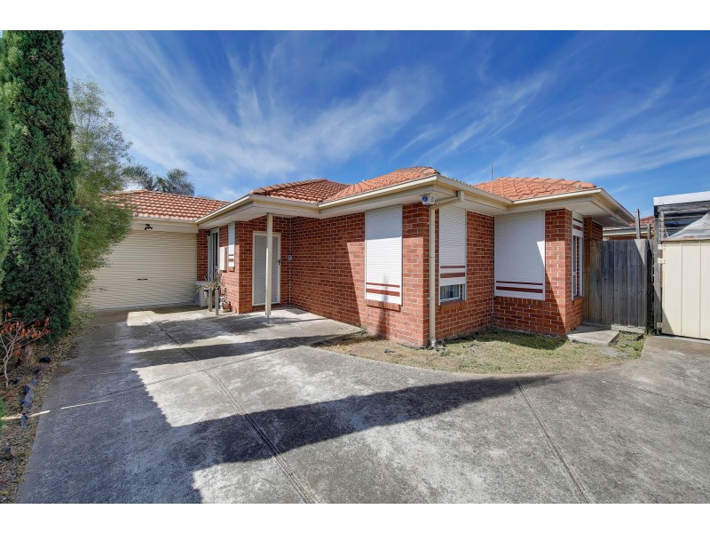 2/16 Ortolan Avenue, Broadmeadows VIC 3047