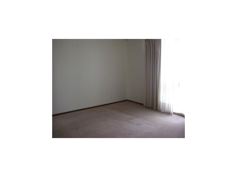 4 Hartley Crescent, Greenvale VIC 3059