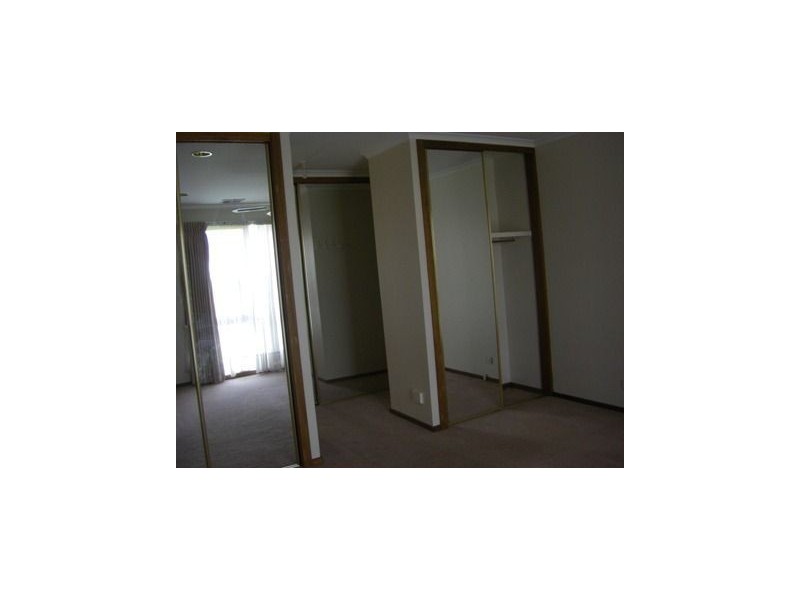 4 Hartley Crescent, Greenvale VIC 3059