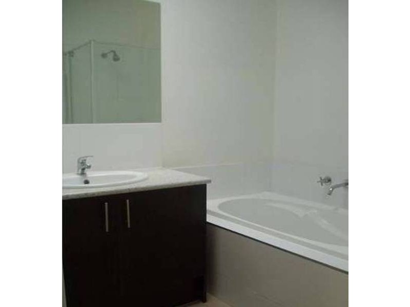 2/174 Widford Street, Broadmeadows VIC 3047