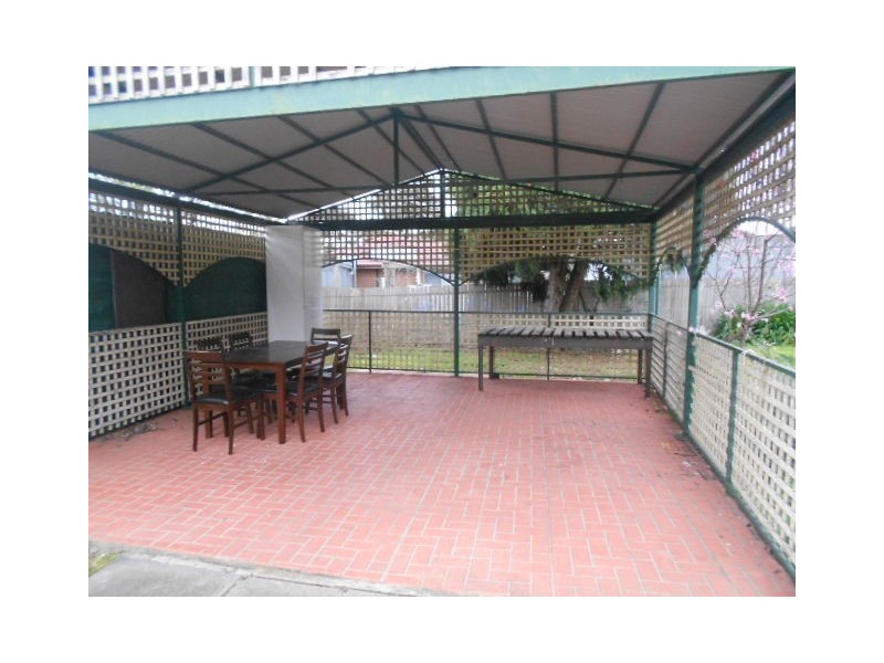 7 Werona Court, Meadow Heights VIC 3048