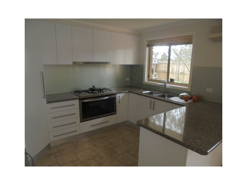 1/15 Karoonda Court, Meadow Heights VIC 3048