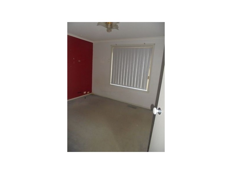 36  Bicentennial Crescent, Meadow Heights VIC 3048