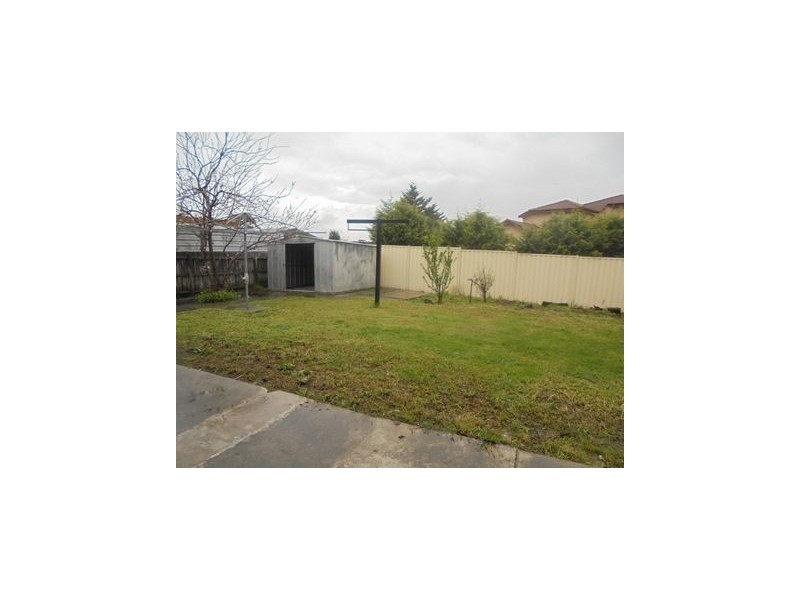 36  Bicentennial Crescent, Meadow Heights VIC 3048