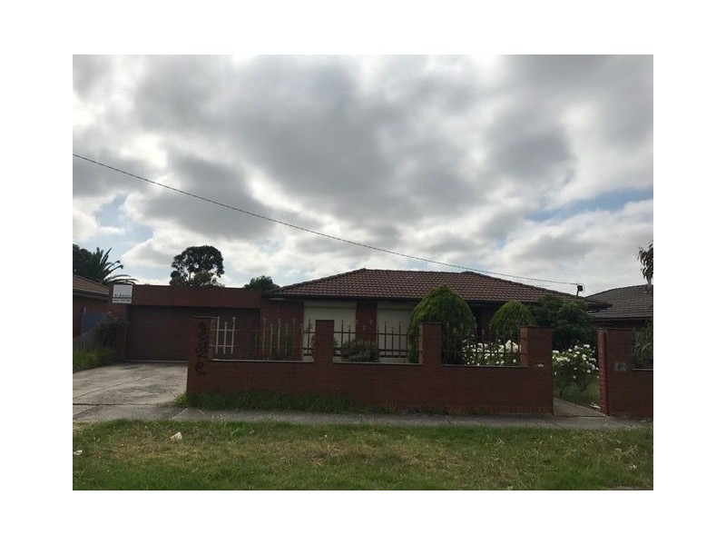 32 Cimberwood Drive, Craigieburn VIC 3064