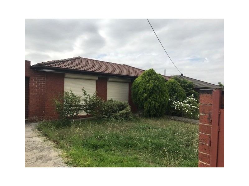 32 Cimberwood Drive, Craigieburn VIC 3064