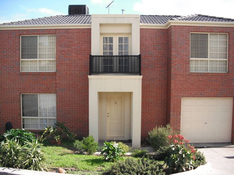 2/30-32 Papworth Place, Meadow Heights VIC 3048