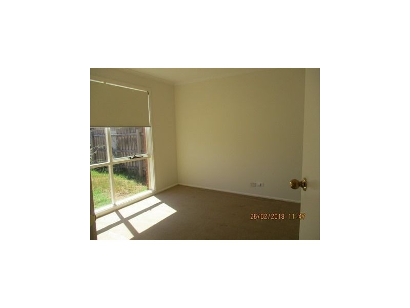 10 Haite Place, Roxburgh Park VIC 3064