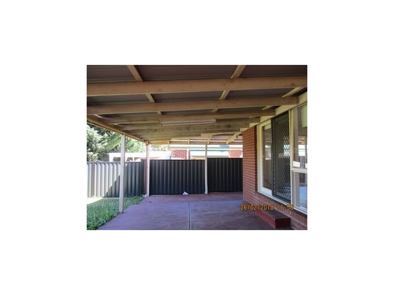 10 Haite Place, Roxburgh Park VIC 3064