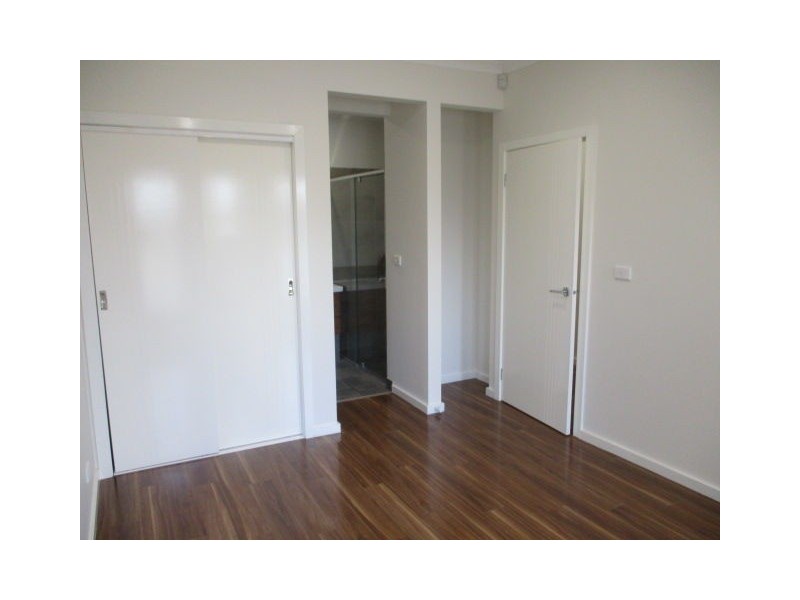 21 Colwood Way, Mickleham VIC 3064