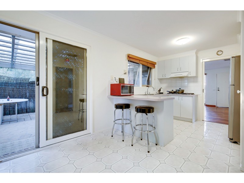 11 Judge Place, Roxburgh Park VIC 3064