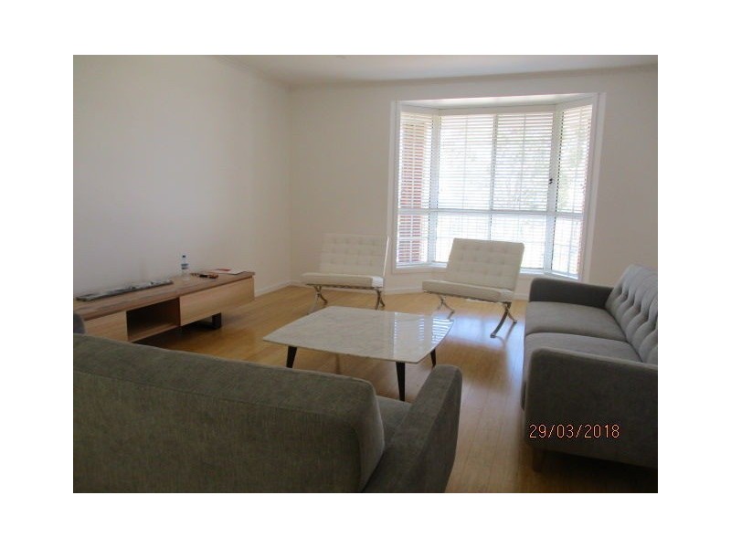 43 Redwood Close, Meadow Heights VIC 3048