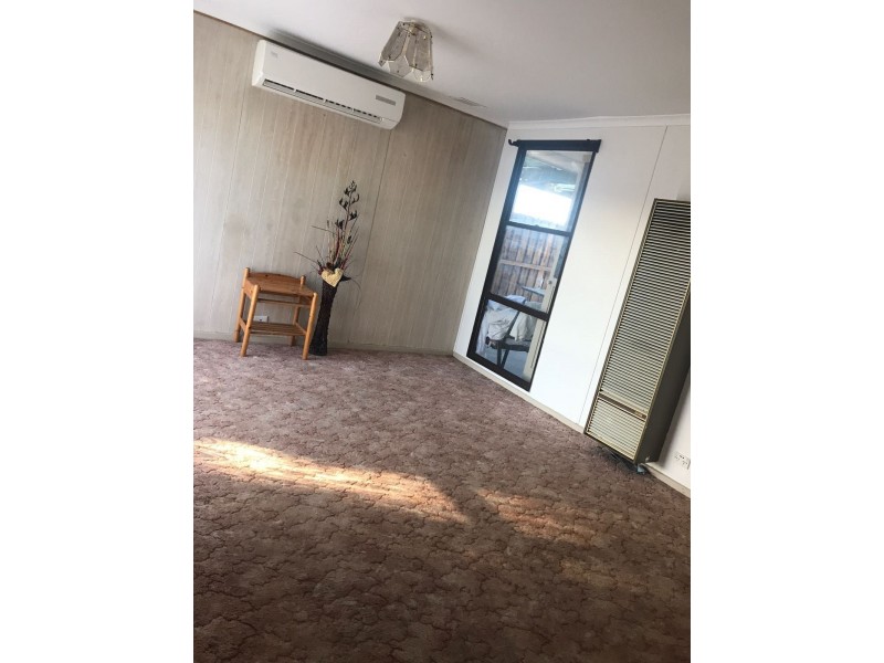 22 Ruby Court, Meadow Heights VIC 3048